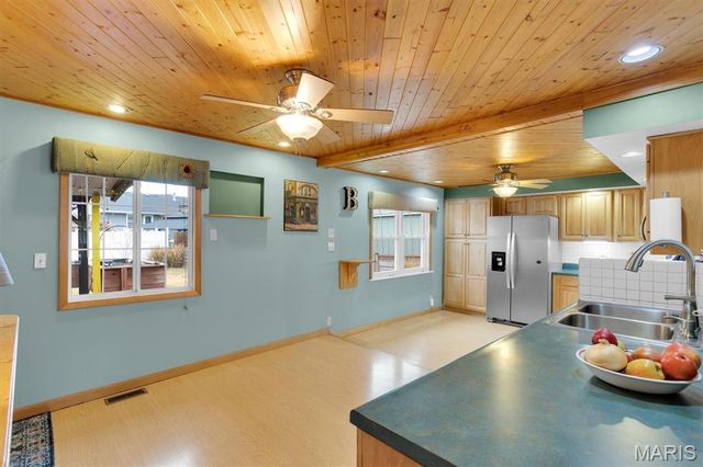 5463 Tedmar Court, St Louis, MO 63139