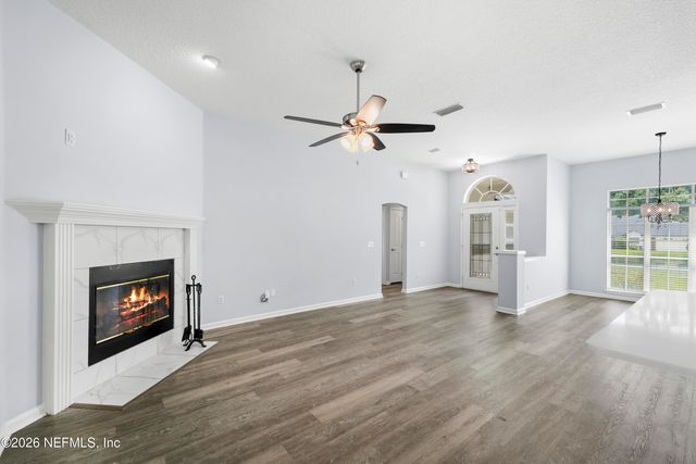 2154 SOFTWIND Trail W, Jacksonville, FL 32224