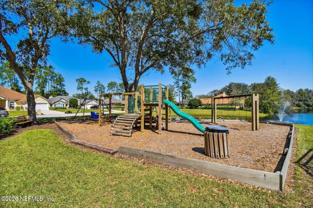2154 SOFTWIND Trail W, Jacksonville, FL 32224