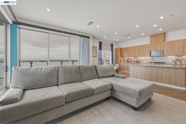 45128 Warm Springs Blvd 609, Fremont, CA 94539