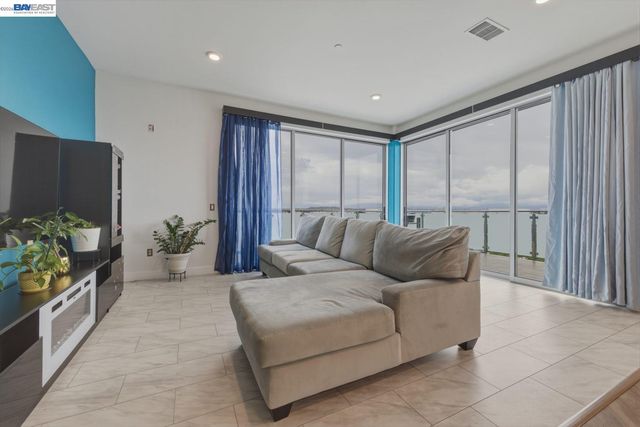 45128 Warm Springs Blvd 609, Fremont, CA 94539