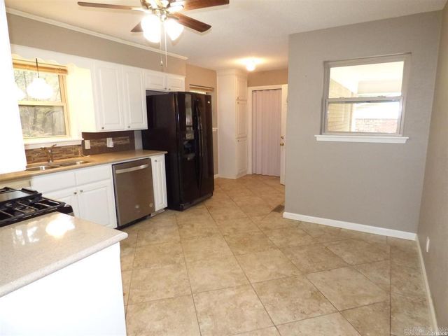 110 Marigold, Hot Springs, AR 71913