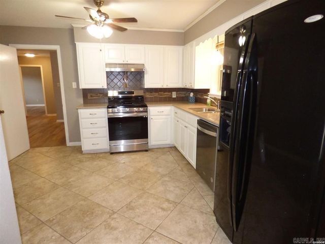 110 Marigold, Hot Springs, AR 71913