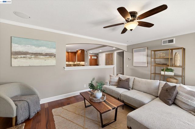 7488 Blue Fox Way, San Ramon, CA 94583