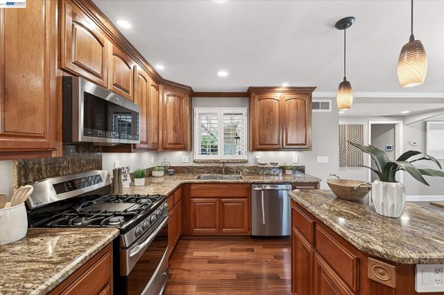 7488 Blue Fox Way, San Ramon, CA 94583