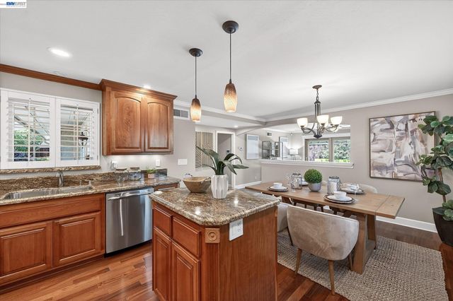 7488 Blue Fox Way, San Ramon, CA 94583