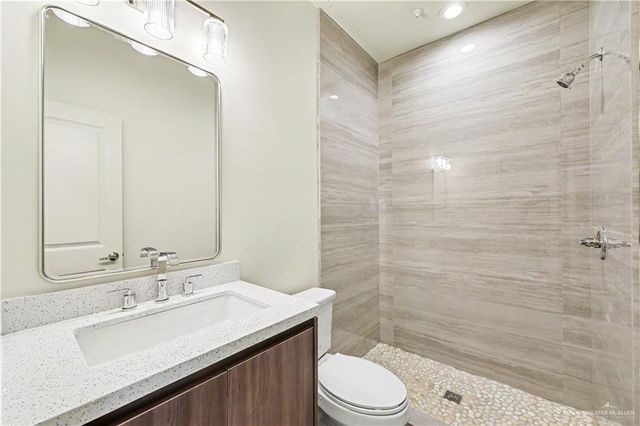 5800 Ozark Avenue, Mcallen, TX 78504