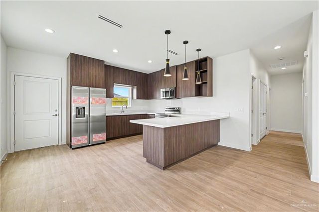 5800 Ozark Avenue, Mcallen, TX 78504