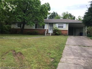 2414 S Independence, Fort Smith, AR 72901