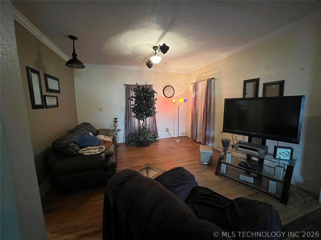 610 W Washington Avenue, Krebs, OK 74501
