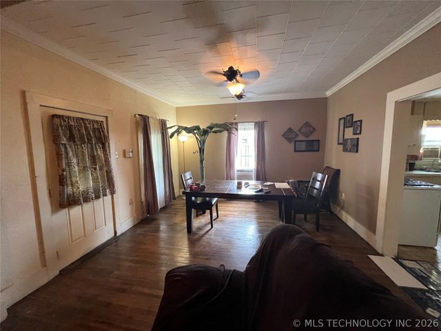610 W Washington Avenue, Krebs, OK 74501