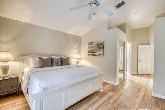 206 Canterbury Drive W, Palm Beach Gardens, FL 33418