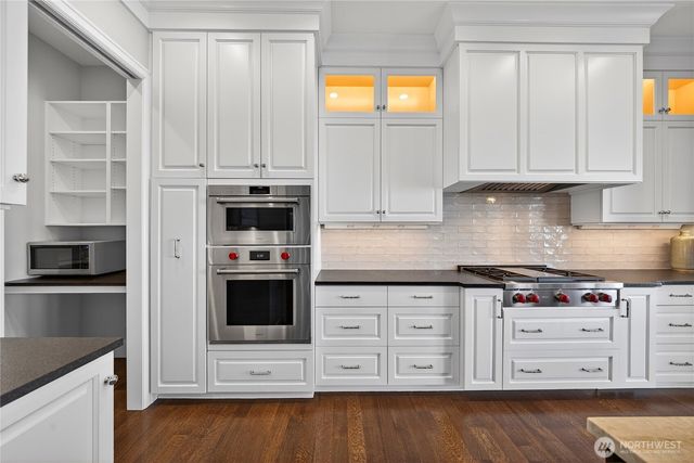 1350 Bonnie View Acres Road, Oak Harbor, WA 98277