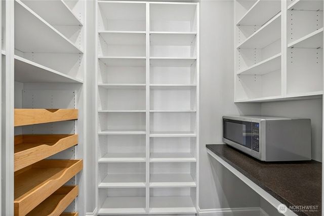 1350 Bonnie View Acres Road, Oak Harbor, WA 98277