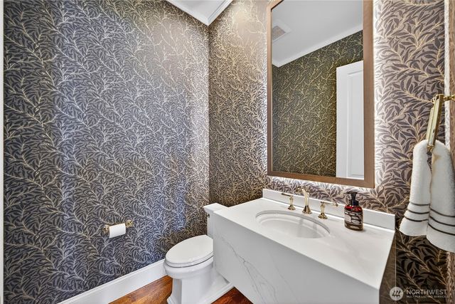 1350 Bonnie View Acres Road, Oak Harbor, WA 98277