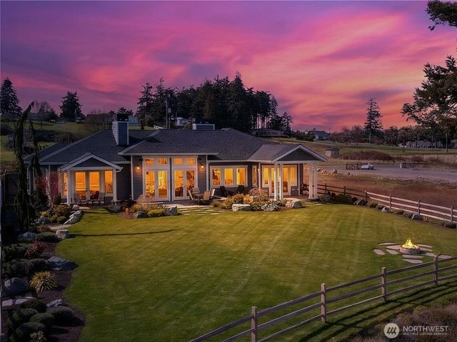 1350 Bonnie View Acres Road, Oak Harbor, WA 98277