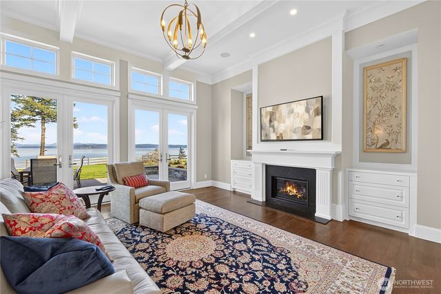 1350 Bonnie View Acres Road, Oak Harbor, WA 98277