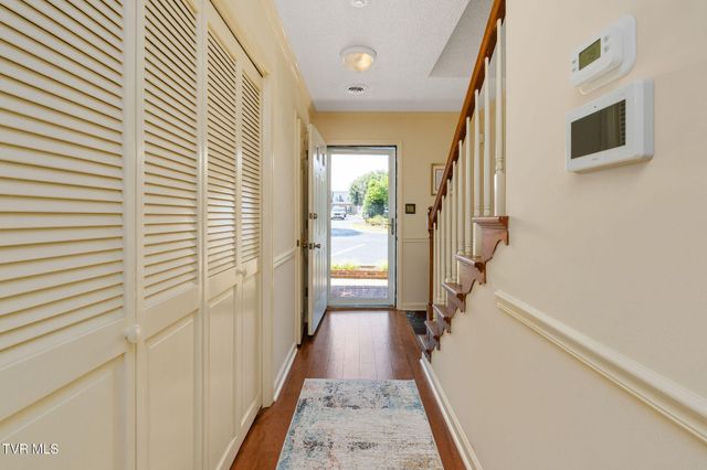 400 Sunset Drive Apt M65, Johnson City, TN 37604