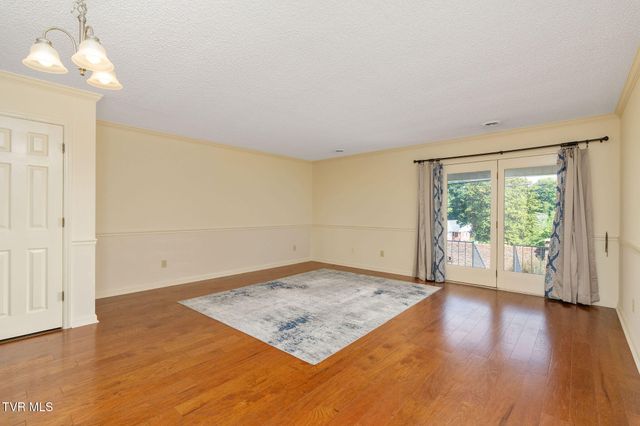 400 Sunset Drive Apt M65, Johnson City, TN 37604