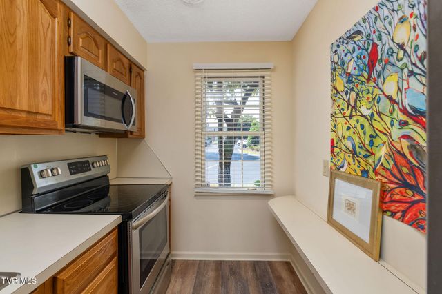 400 Sunset Drive Apt M65, Johnson City, TN 37604