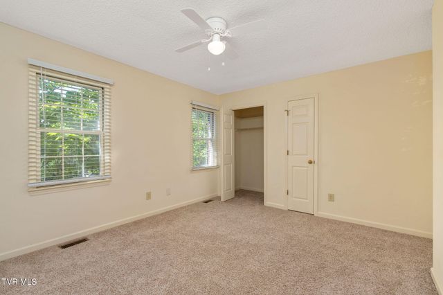400 Sunset Drive Apt M65, Johnson City, TN 37604