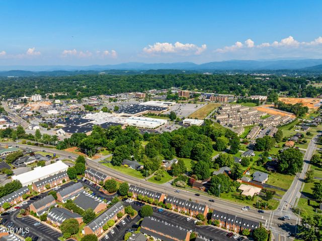 400 Sunset Drive Apt M65, Johnson City, TN 37604
