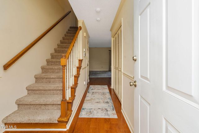 400 Sunset Drive Apt M65, Johnson City, TN 37604