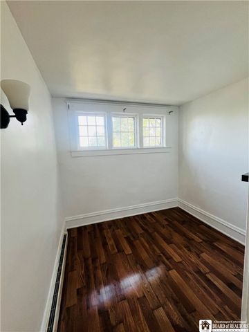 6 Wildwood Avenue, Jamestown, NY 14701