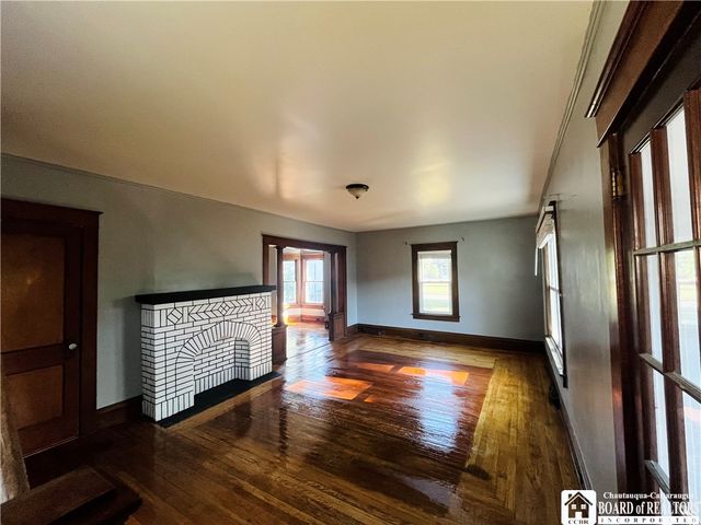 6 Wildwood Avenue, Jamestown, NY 14701