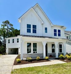 4034 Watersail Drive 122, Wilmington, NC 28409