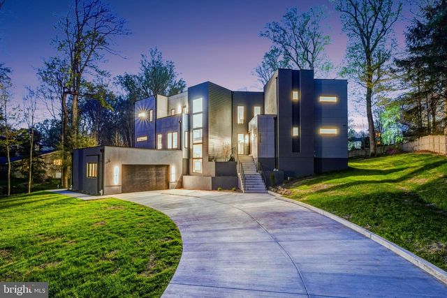 3525 GLENBROOK RD, Fairfax, VA 22031