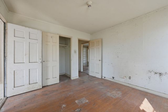 4242 Aero Drive, Dallas, TX 75209