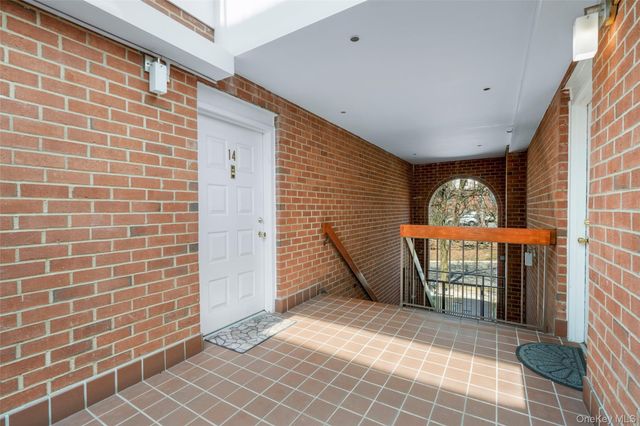 55 N Broadway 3-14, White Plains, NY 10601