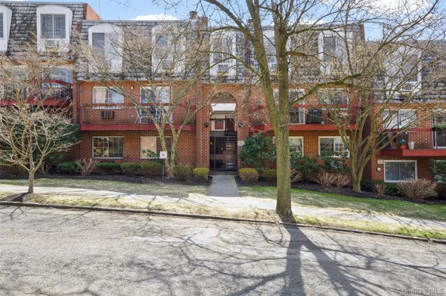 55 N Broadway 3-14, White Plains, NY 10601