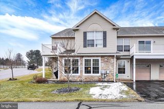 102 N MARSHVIEW RD #102, Stewartstown, PA 17363
