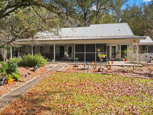 190 County Road 2452, Leesburg, TX 75451