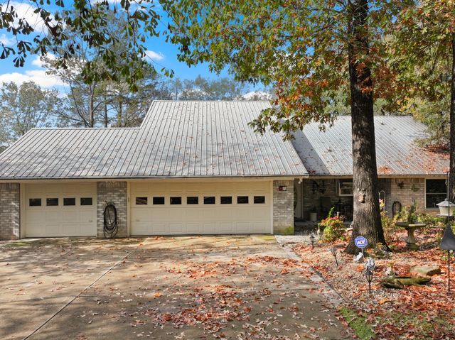 190 County Road 2452, Leesburg, TX 75451