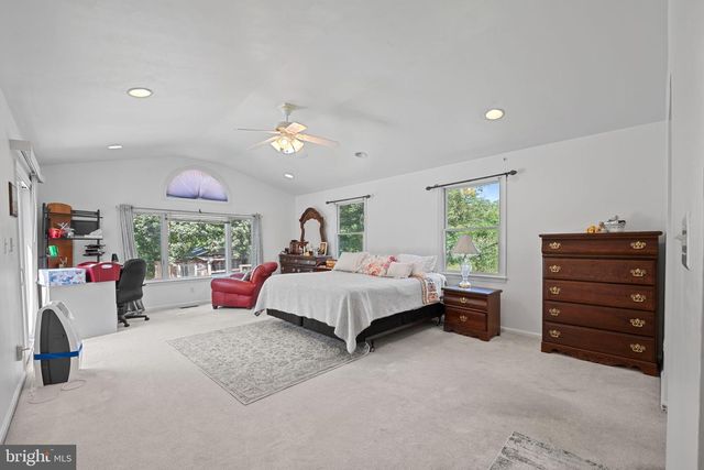 23439 WATSON RD, Leesburg, VA 20175
