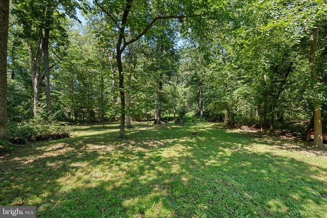 23439 WATSON RD, Leesburg, VA 20175