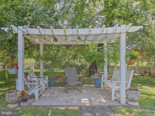 23439 WATSON RD, Leesburg, VA 20175