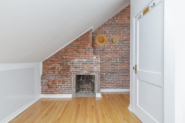 105 West Merrimack St Apt 4, Manchester, NH 03101