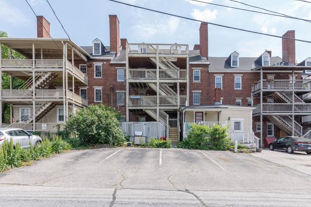 105 West Merrimack St Apt 4, Manchester, NH 03101