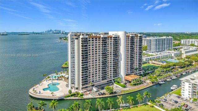 1800 NE 114th St 1508, Miami, FL 33181