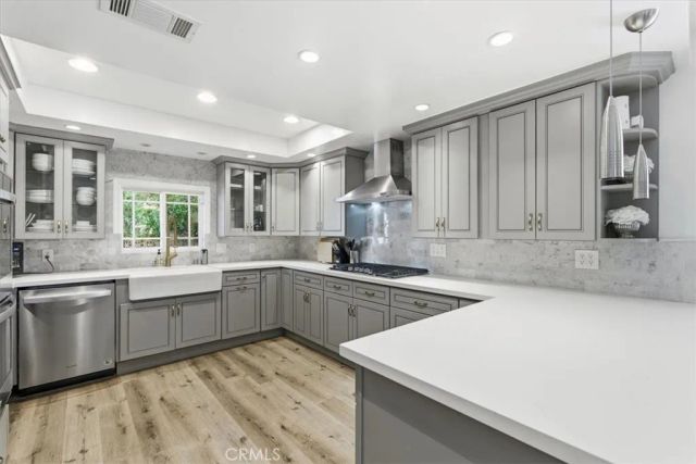 11413 Etiwanda Avenue, Porter Ranch, CA 91326