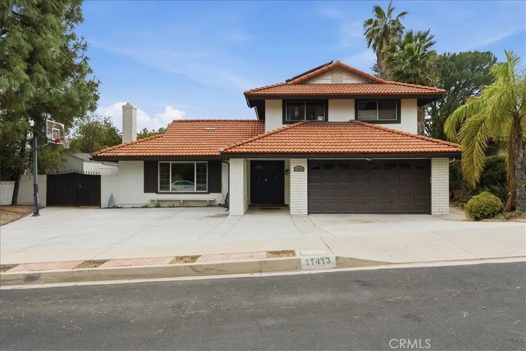 11413 Etiwanda Avenue, Porter Ranch, CA 91326