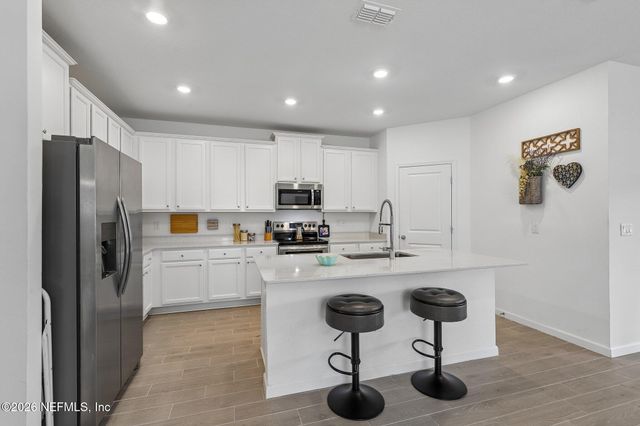 2841 HAMMOCK DALE Court, Green Cove Springs, FL 32043