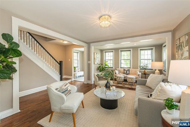 31-33 Smallwood Avenue, Belleville, NJ 07109