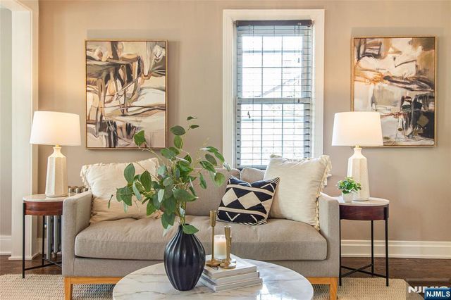 31-33 Smallwood Avenue, Belleville, NJ 07109