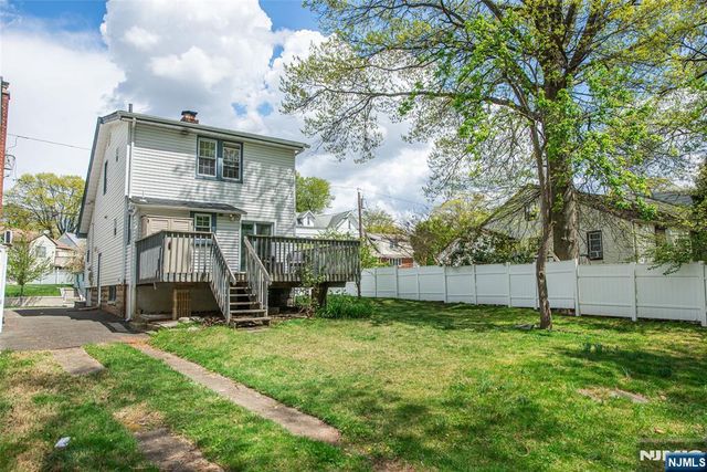 31-33 Smallwood Avenue, Belleville, NJ 07109