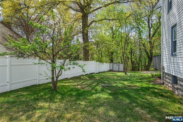 31-33 Smallwood Avenue, Belleville, NJ 07109